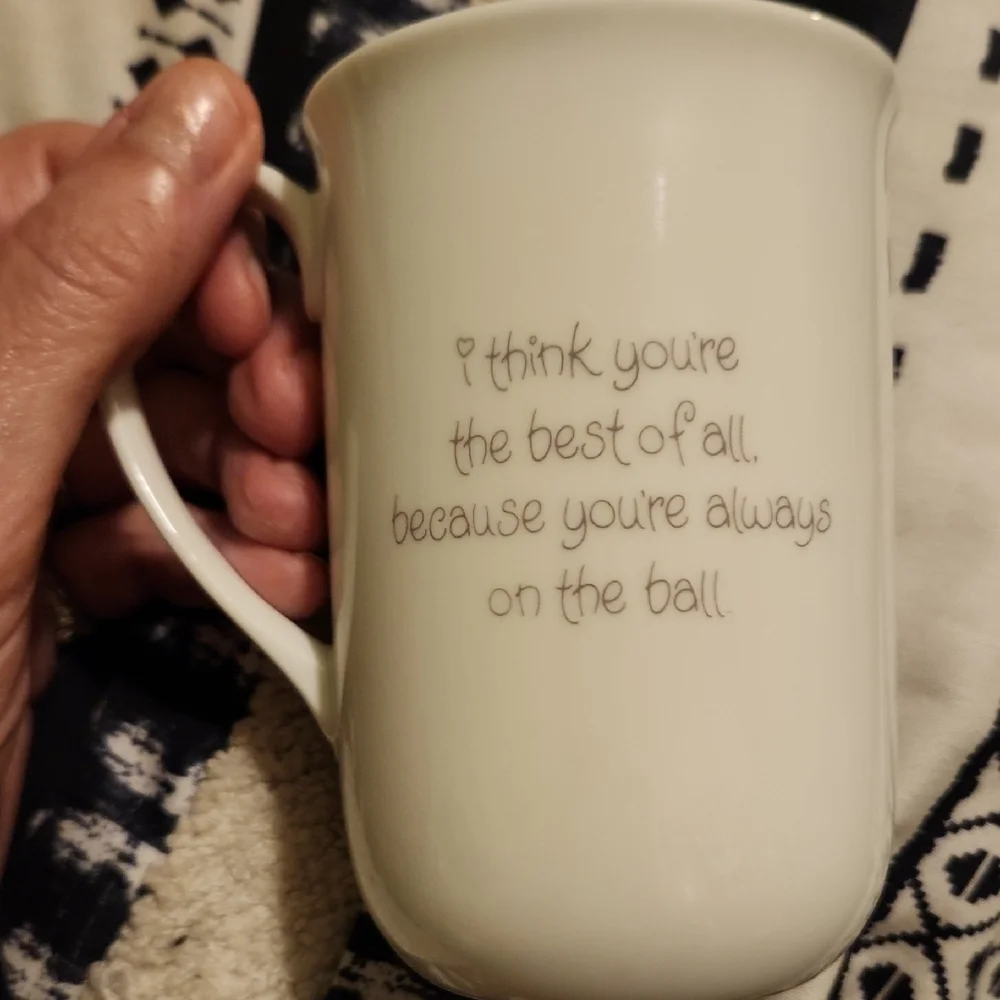 Precious Moments Cream Mug with Pastel Clown Design - Picture 2 of 4